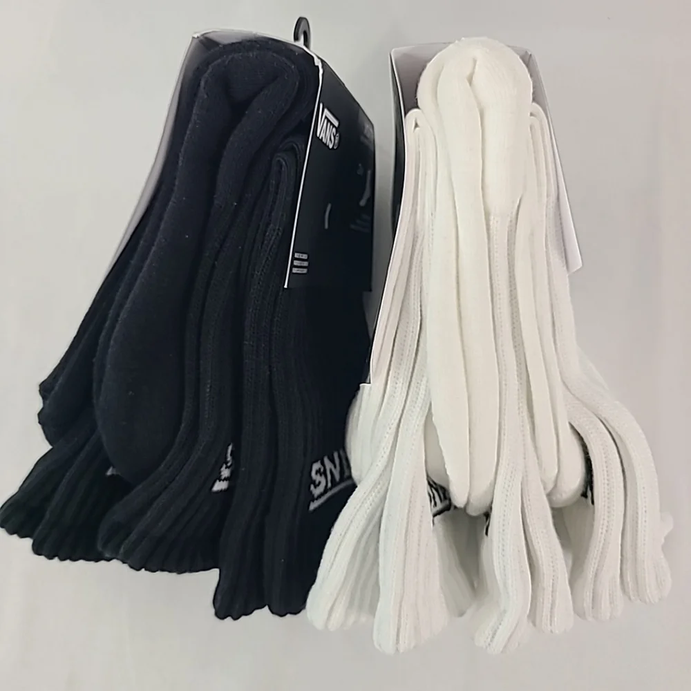 NWT Vans Boys Classic Crew Socks TWO, 3 Pack White & Black Size 13.5-3